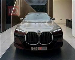 بي ام دبليو الفئة 7